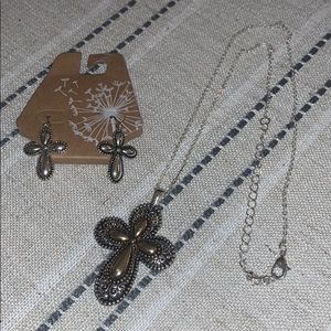 A necklace and earrings